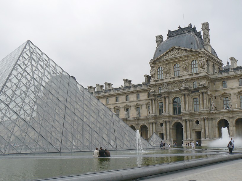 Le Louvre: le musee du louvre 049